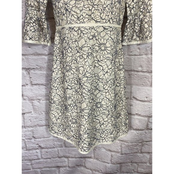 Draper James Lace Dress Womens 0 Ivory Blue Lined Embroidered Bell Sleeve 9528 - Picture 4 of 9